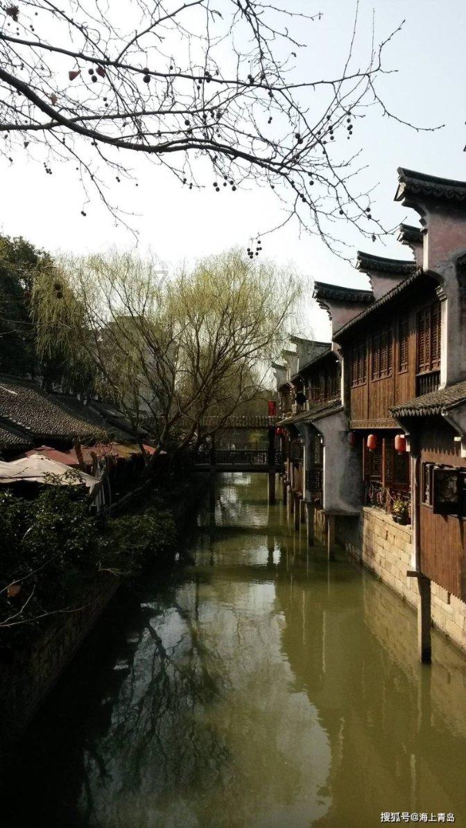 象湖社区开展“雪天送温情 慰问暖人心”活动